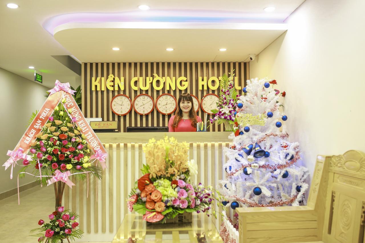 Kien Cuong Hotel Дананг Екстериор снимка