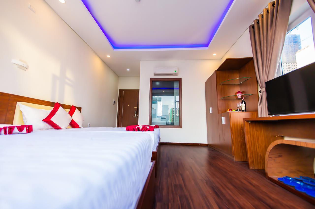Kien Cuong Hotel Дананг Екстериор снимка