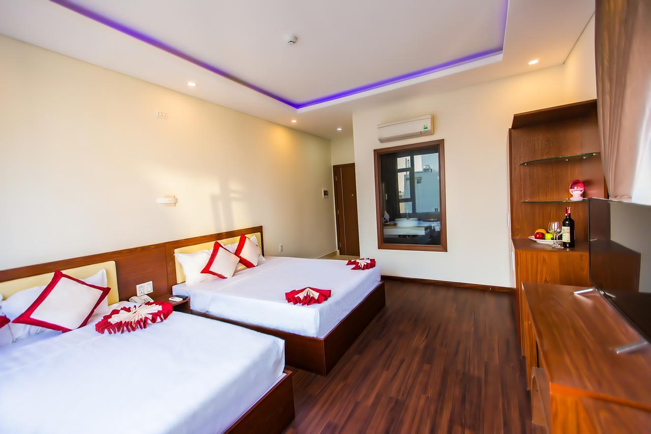 Kien Cuong Hotel Дананг Екстериор снимка