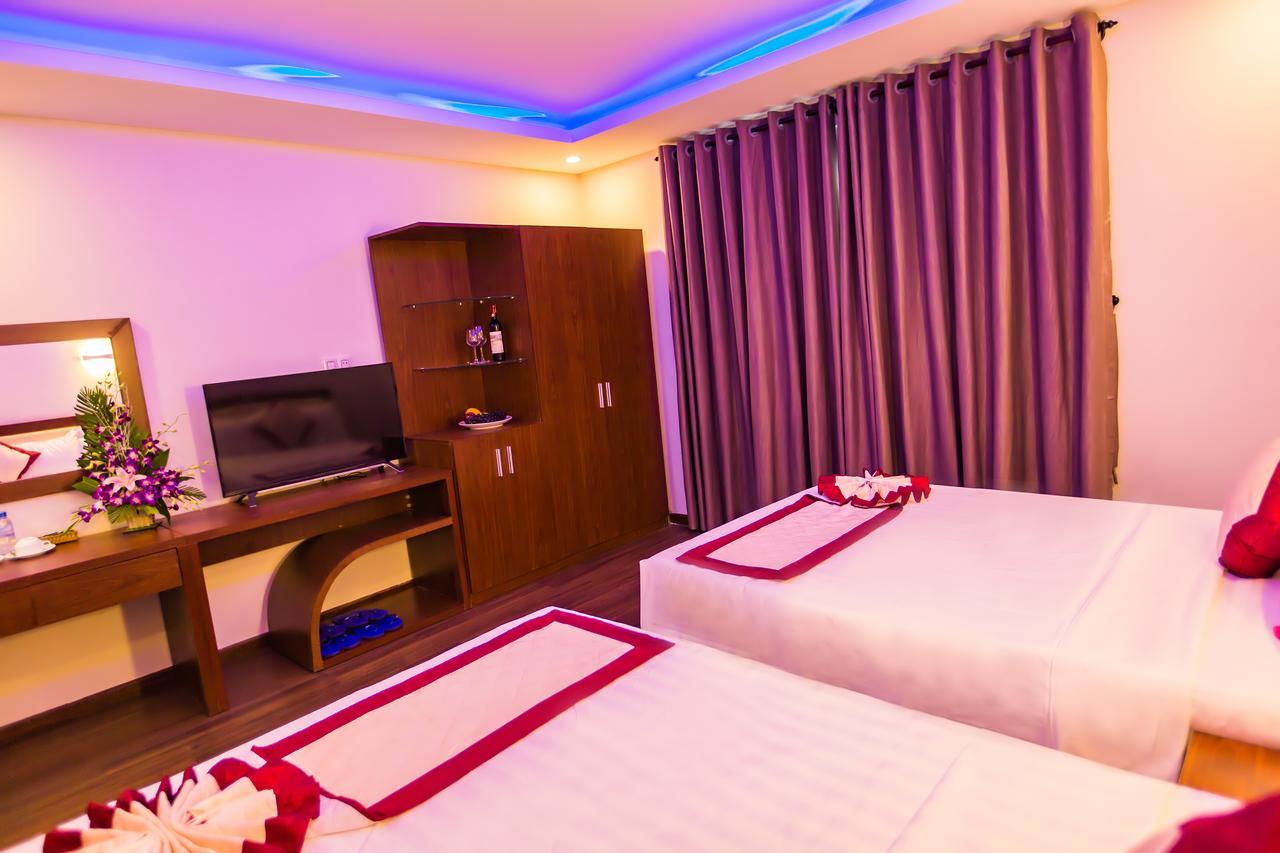 Kien Cuong Hotel Дананг Екстериор снимка