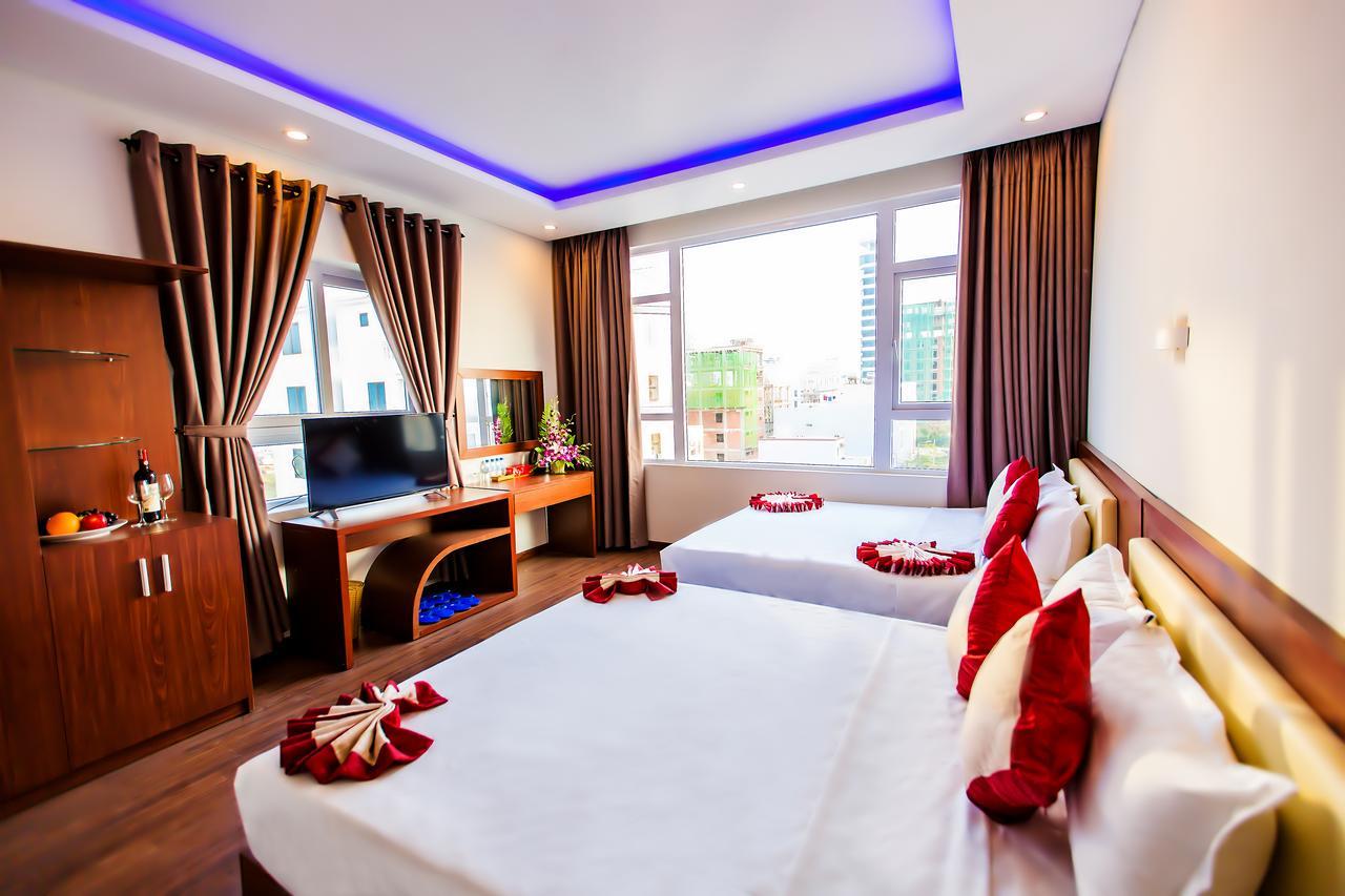 Kien Cuong Hotel Дананг Екстериор снимка